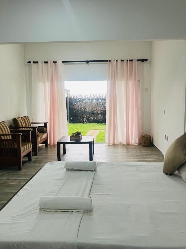 Chanco Beach Hotel and Coworking - Negombo - image 27