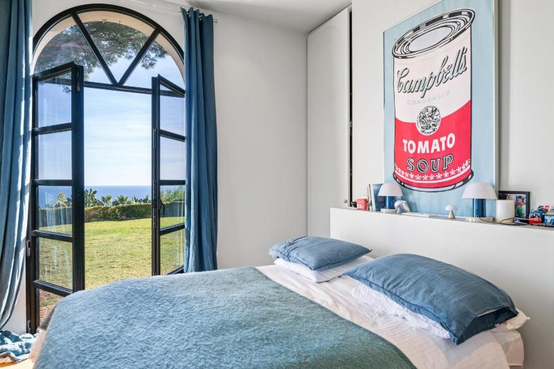 Villa Grand Largue - vue mer 180° - image 10