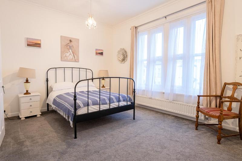 Double Room image 1