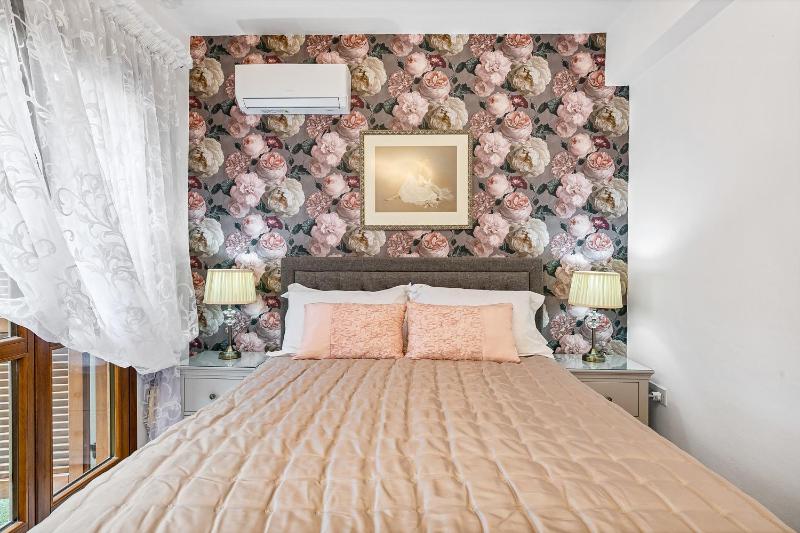 Three-Bedroom Villa image 3