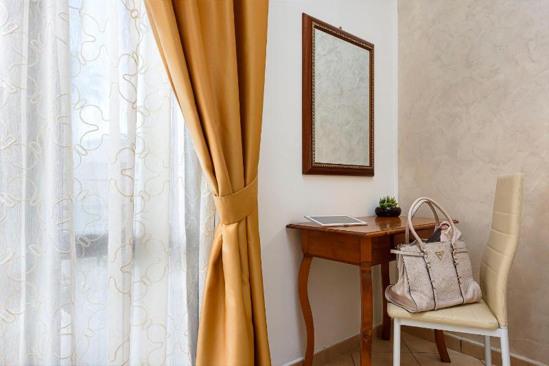 Hotel La Darsena - image 15