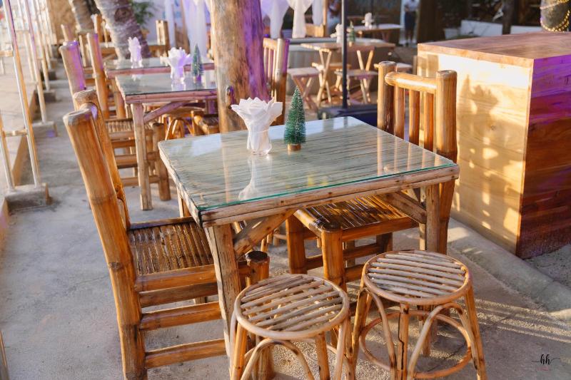 Hydrogen Beach Bar and Resort - image 7