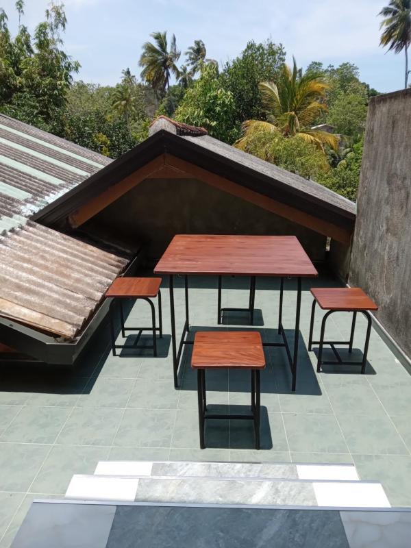 Bee Line Holiday Apartment - image 17
