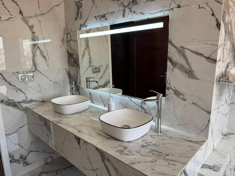 Kayliasuitehome - image 7
