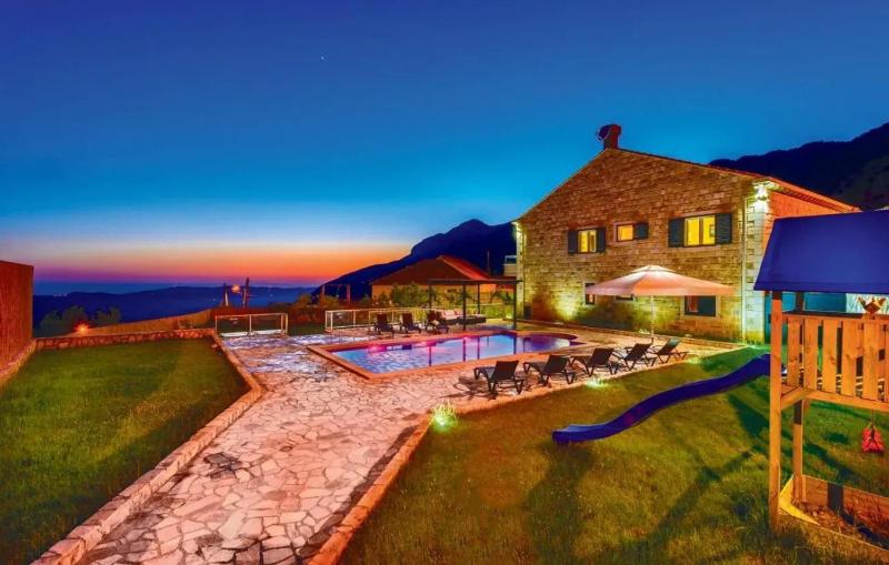 Elegant Villa in Dubravka with Private Pool - image 43