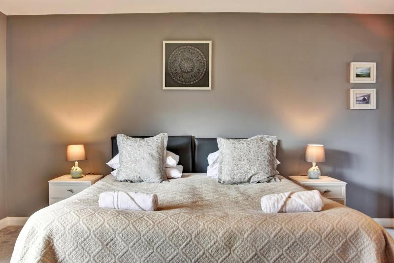Finest Retreats - Heather Lea - image 3