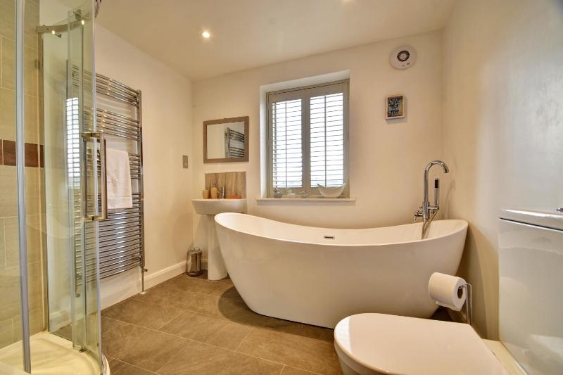 Finest Retreats - Heather Lea - image 8