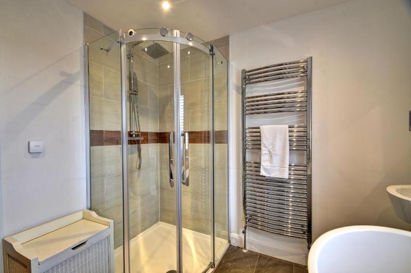 Finest Retreats - Heather Lea - image 25