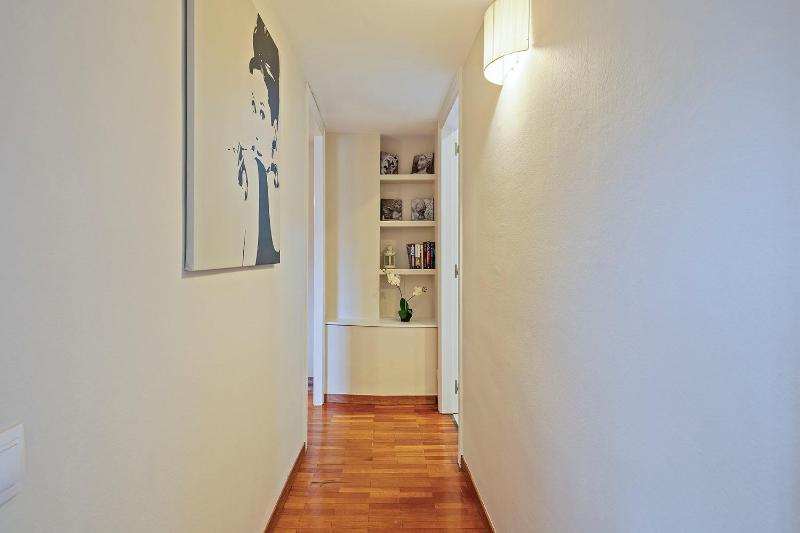 Sarria Attic - image 12