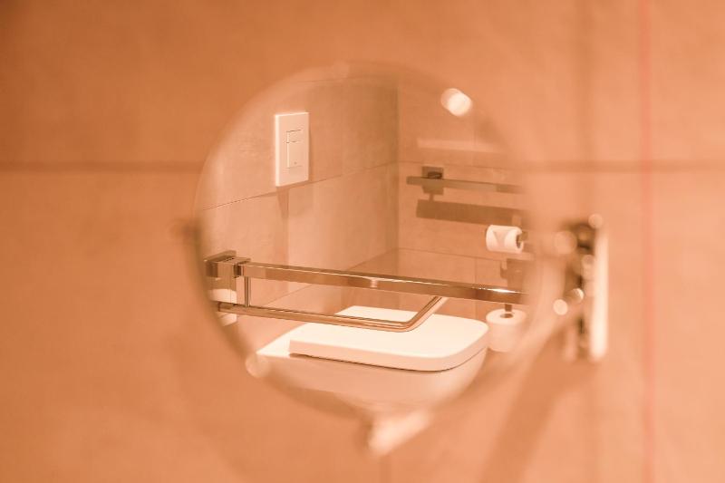 Double Room - Disability Access image 3