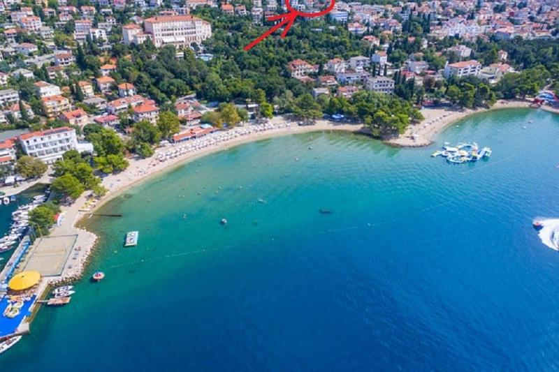 Apartments with parking space Crikvenica - 23997 - image 1