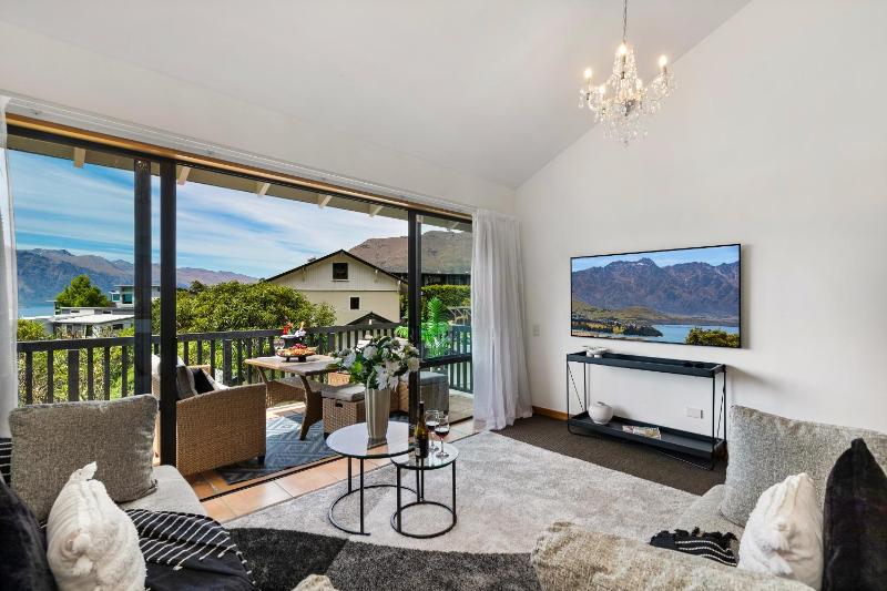 Distinctive Aspen Apartments - image 21