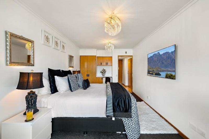 Distinctive Aspen Apartments - image 36