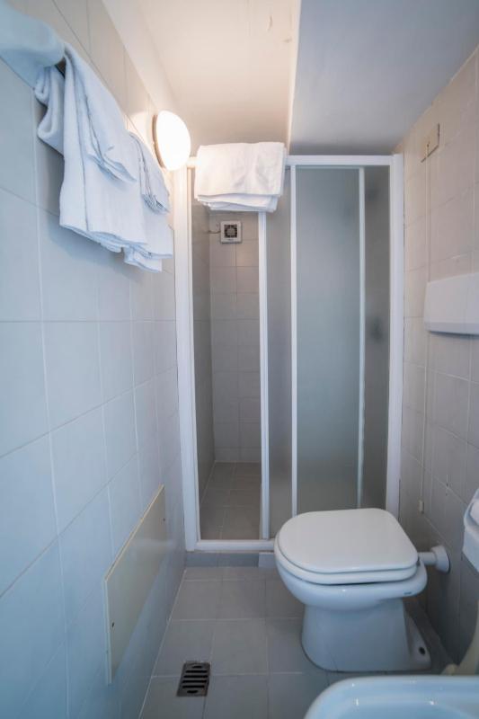 Economy Double Room - Ground Floor image 2