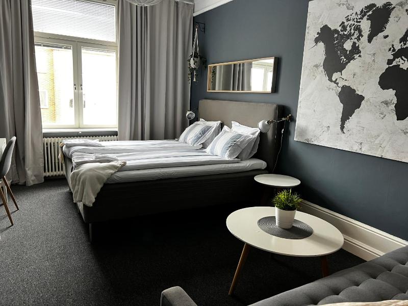 Double Room with Bedsofa (110 cm wide) image 1