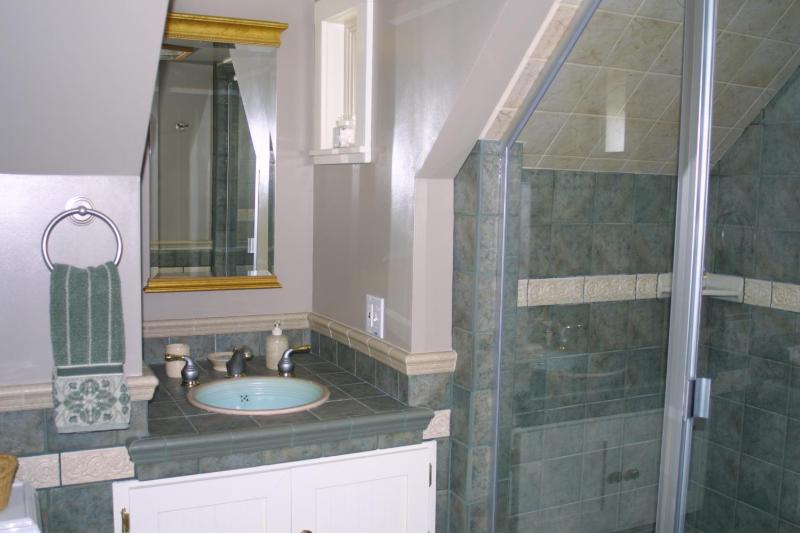 Two-Bedroom Suite image 2