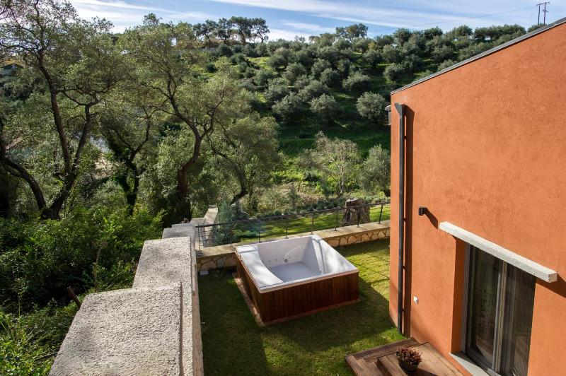 Topos Villas - image 3