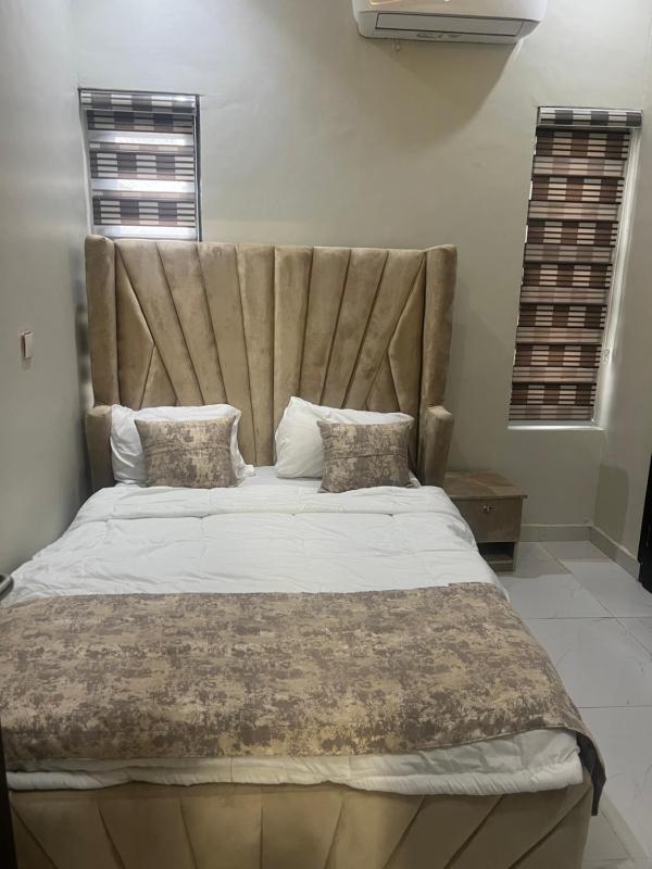 Luxebnb and Concierge Services - image 6
