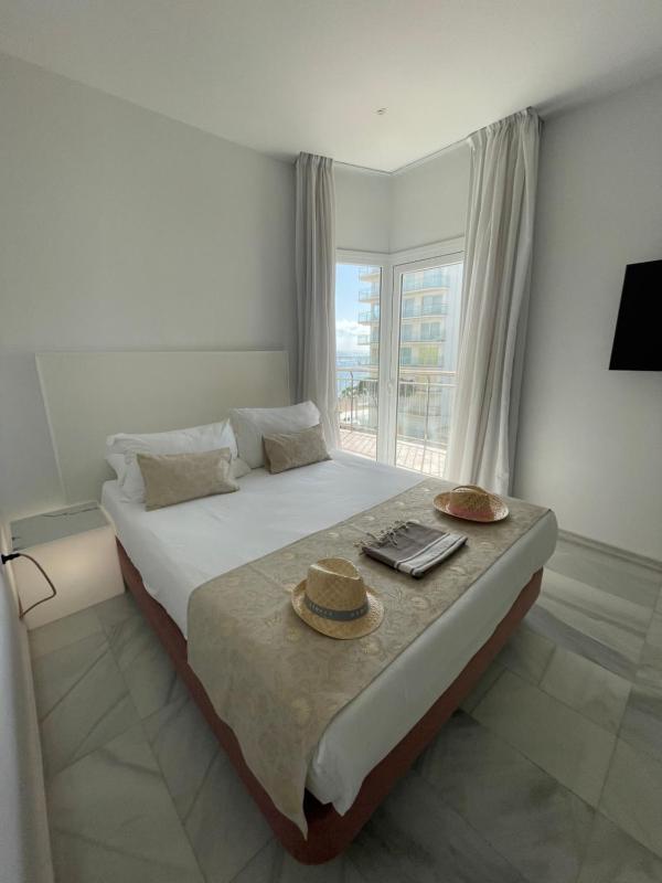Double Room - Disability Access image 3