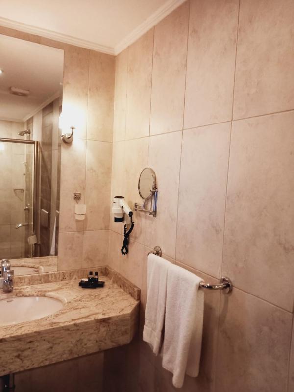 Economy Double Room image 3