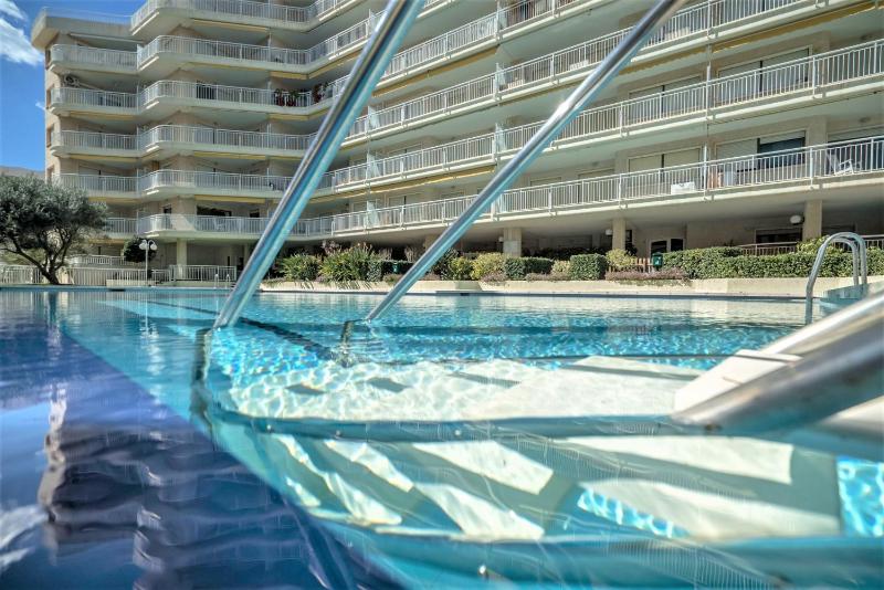 31 AG Aquamarina - image 15