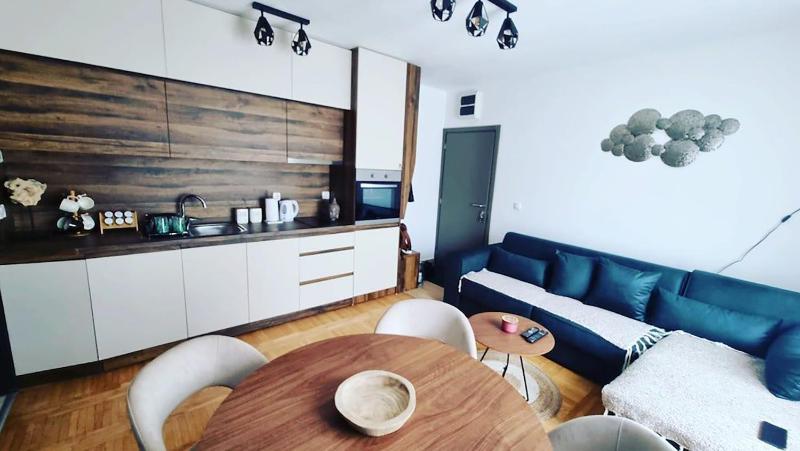One-Bedroom Apartment (4 Adults) image 1