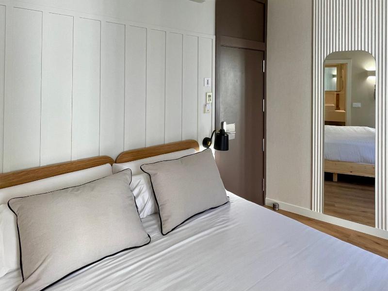 Cosy Rooms Embajador - image 7