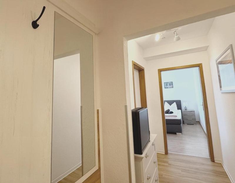 Double or Twin Room image 3