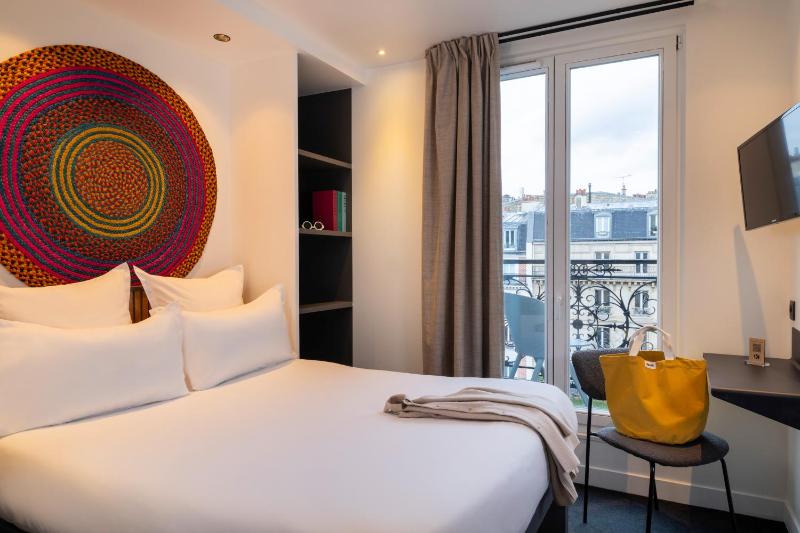 Standard Double Room image 1
