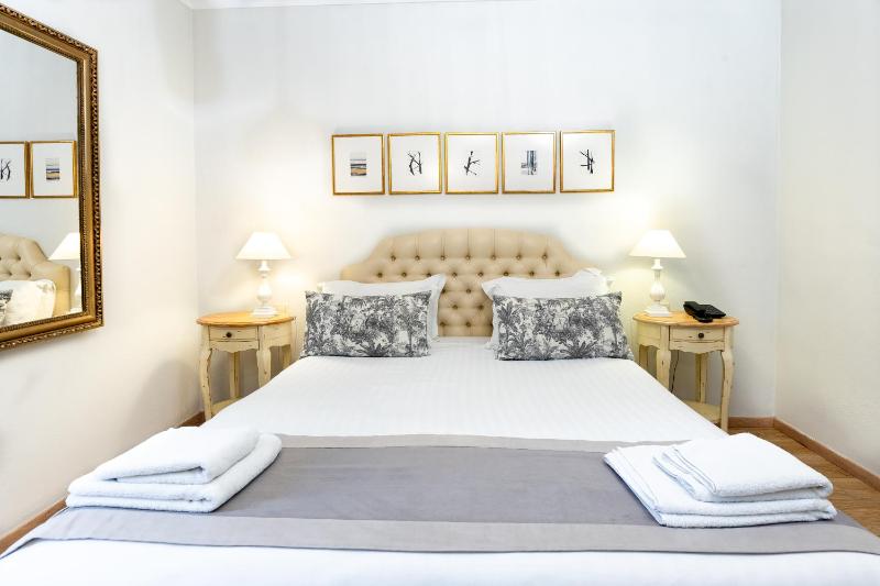Standard Double Room image 4