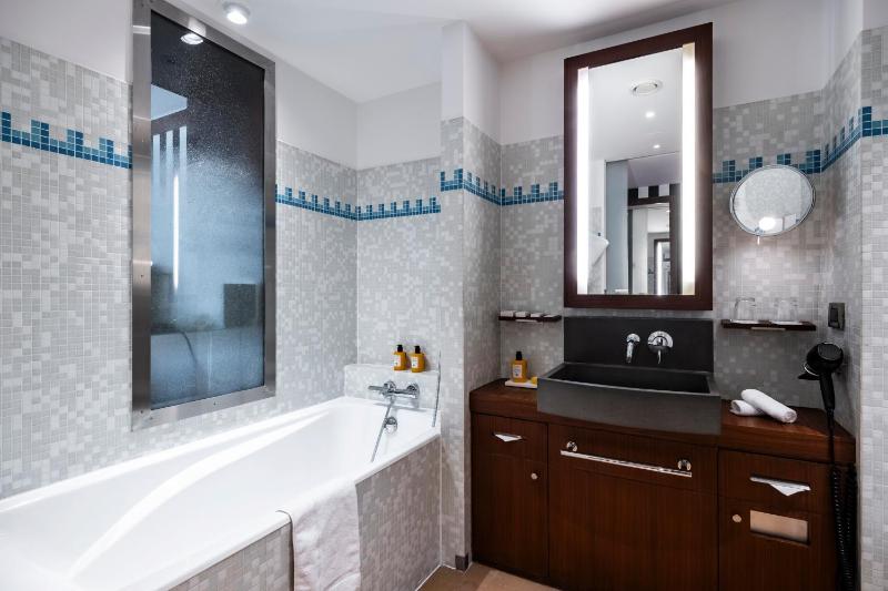 Chambre Prestige - Arc De Triomphe image 3