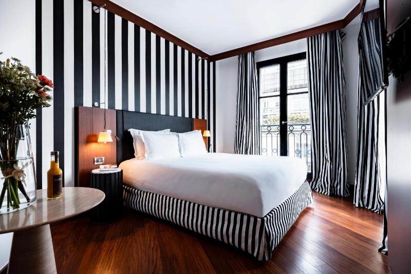 Executive Double Room image 1