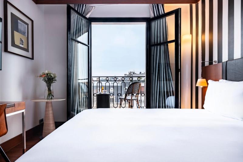 Chambre Prestige - Balcon - Arc De Triomphe image 3