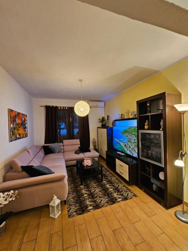 Elegance Suite Mary - image 15