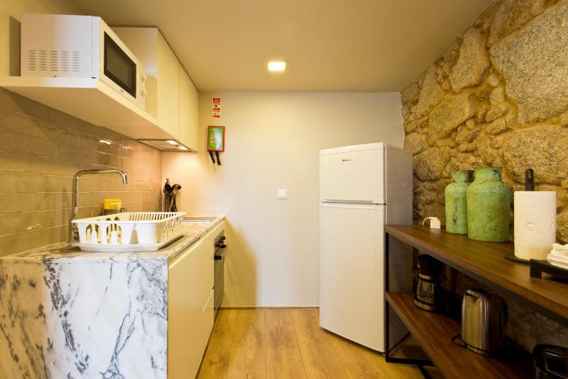 Apartment with Terrace image 4