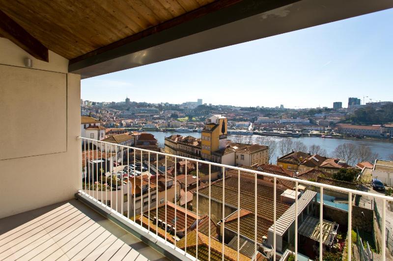 Two-Bedroom Apartment with Balcony image 1