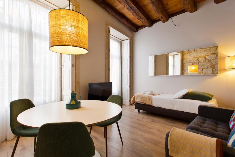 One-Bedroom Apartment (3 Adults) image 1