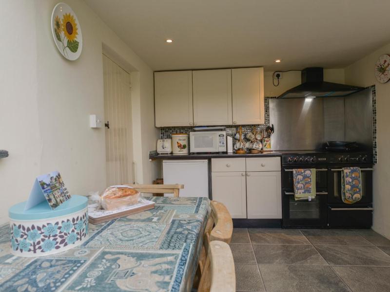 1 Gabberwell Cottages - image 18