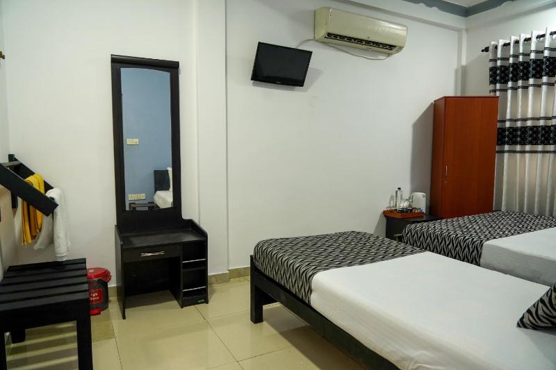 Eiffel Sea Resort - image 25