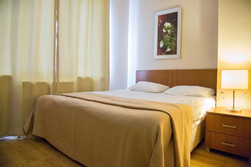 Triple Room image 3