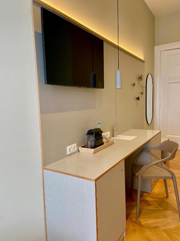 Triple Room image 4