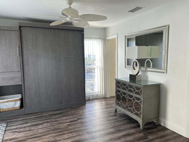 Sea Spray Inn - image 7