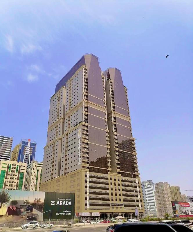 Entire 1-Bedroom Apartment in Sharjah Tower - image 16