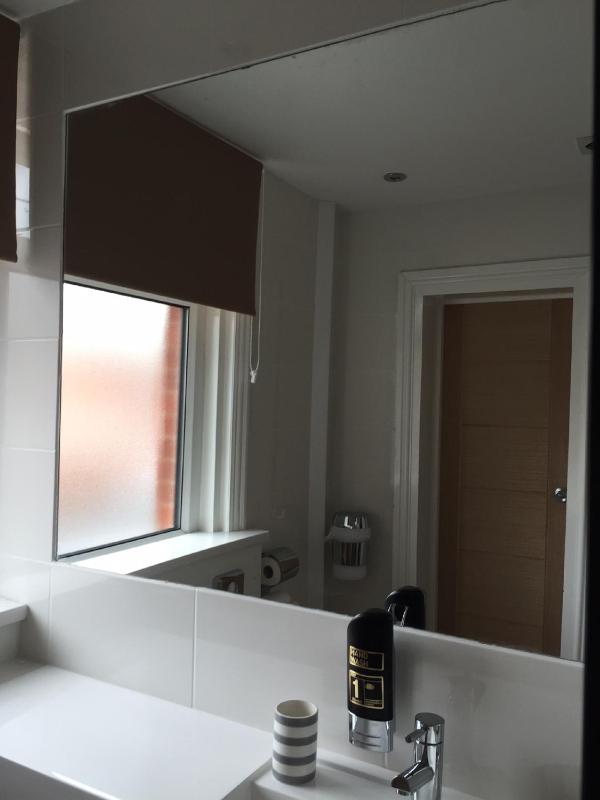 Luxury King Room image 3