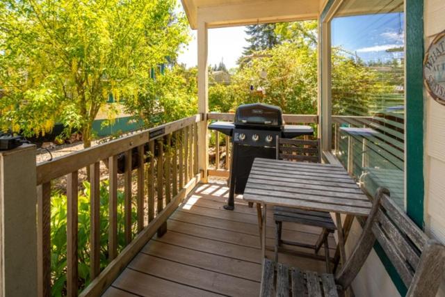 Superior Cottage - Beach image 3