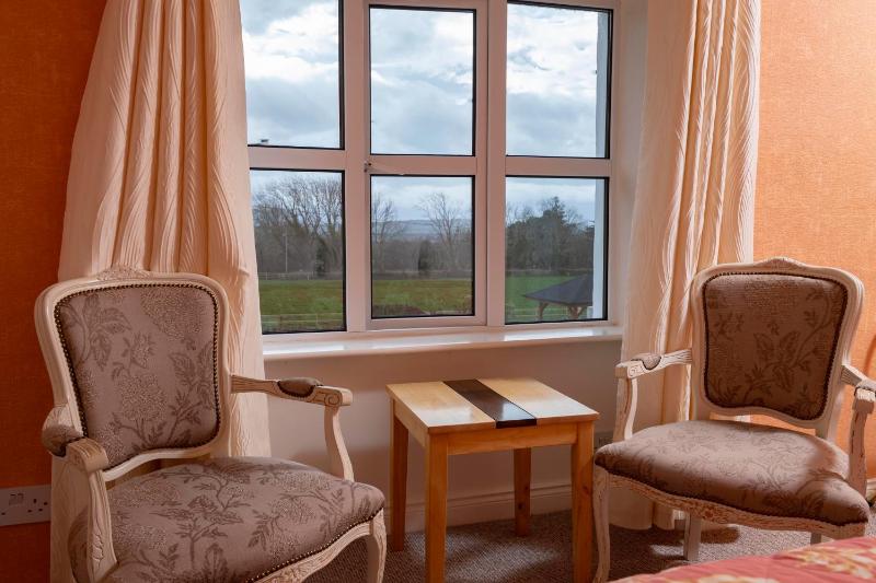 Double Room image 1