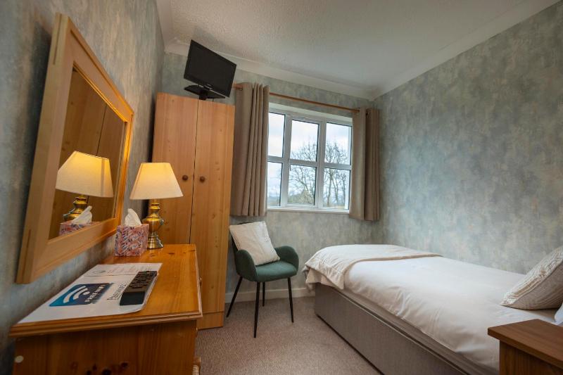 Single Room image 1