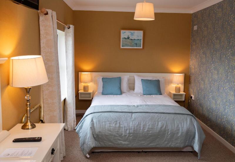 Triple Room image 1