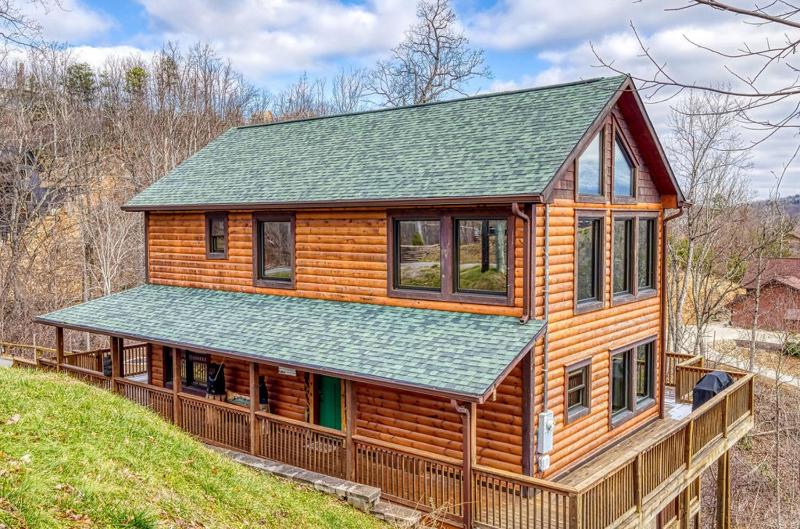 Sweet Tennessee Whiskey Panoramic Mtn Views Game Room 560 FREE tickets each paid day - image 33