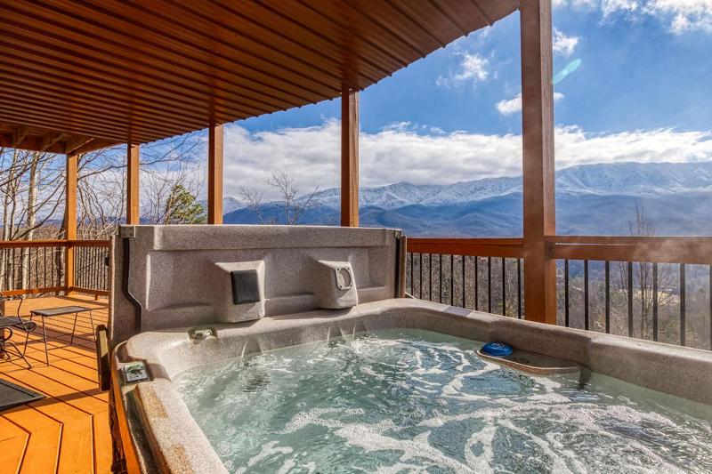 Moonshine Memories Breathtaking Mtn Views Hot Tub WIFI 560 FREE tickets each paid day! - image 21